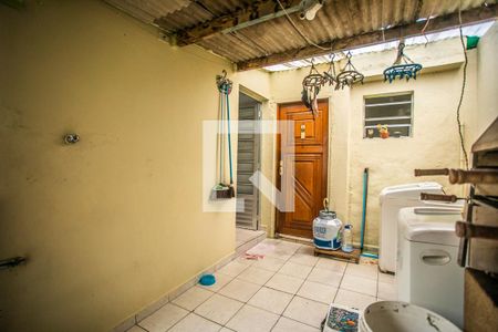 Casa à venda com 140m², 4 quartos e 6 vagas Casa à venda com 140m², 4 quartos e 6 vagasÁrea de Serviço / Churrasqueira