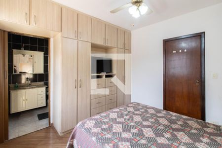 Suíte de casa à venda com 4 quartos, 155m² em Vila São Jorge, Guarulhos