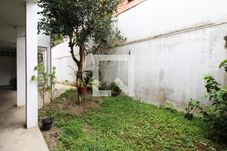 Casa para alugar com 440m², 4 quartos e 3 vagas Casa para alugar com 440m², 4 quartos e 3 vagasJardim