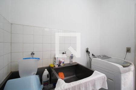 Casa para alugar com 440m², 4 quartos e 3 vagas Casa para alugar com 440m², 4 quartos e 3 vagasÁrea de Serviço