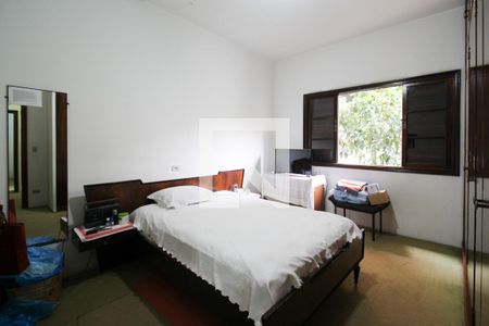 Casa para alugar com 440m², 4 quartos e 3 vagas Casa para alugar com 440m², 4 quartos e 3 vagasQuarto 2