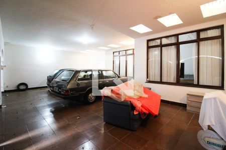 Casa para alugar com 440m², 4 quartos e 3 vagas Casa para alugar com 440m², 4 quartos e 3 vagasGaragem