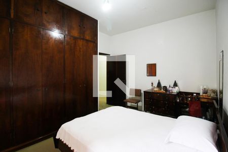 Casa para alugar com 440m², 4 quartos e 3 vagas Casa para alugar com 440m², 4 quartos e 3 vagasQuarto 2