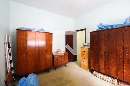 Casa para alugar com 440m², 4 quartos e 3 vagas Casa para alugar com 440m², 4 quartos e 3 vagasQuarto 1