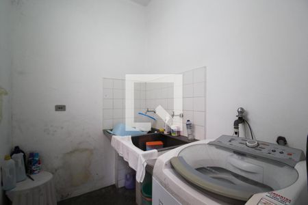 Casa para alugar com 440m², 4 quartos e 3 vagas Casa para alugar com 440m², 4 quartos e 3 vagasÁrea de Serviço