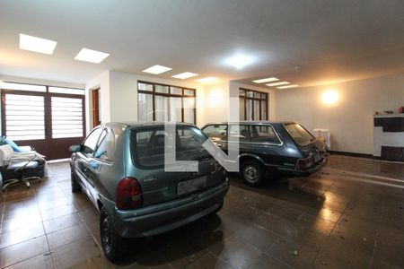 Casa para alugar com 440m², 4 quartos e 3 vagas Casa para alugar com 440m², 4 quartos e 3 vagasGaragem