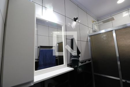 Casa à venda com 180m², 2 quartos e 3 vagasBanheiro