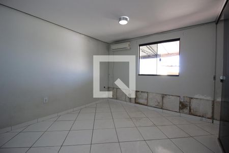 Quarto de apartamento para alugar com 1 quarto, 200m² em Guará Ii, Brasília