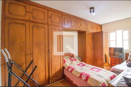 Casa à venda com 131m², 4 quartos e 4 vagasQuarto 2