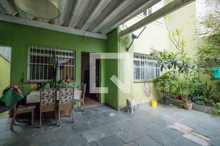 Casa à venda com 131m², 4 quartos e 4 vagasGaragem 
