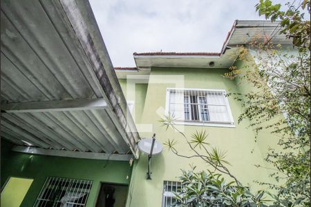 Casa à venda com 131m², 4 quartos e 4 vagasFachada