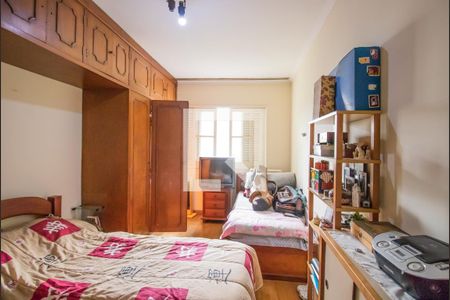 Casa à venda com 131m², 4 quartos e 4 vagasQuarto 2