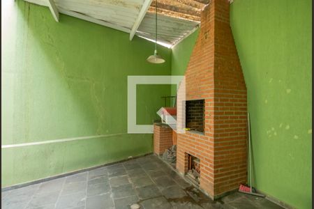 Casa à venda com 131m², 4 quartos e 4 vagasQuintal - Churrasqueira
