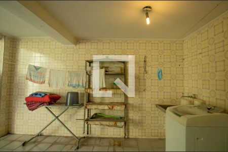 Casa à venda com 131m², 4 quartos e 4 vagasÁrea de Serviço