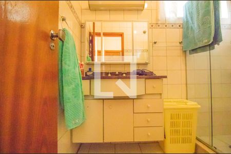 Casa à venda com 131m², 4 quartos e 4 vagasBanheiro 