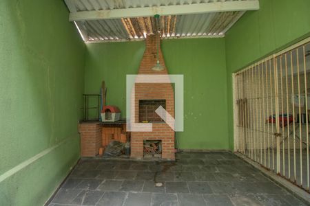 Casa à venda com 131m², 4 quartos e 4 vagasQuintal - Churrasqueira