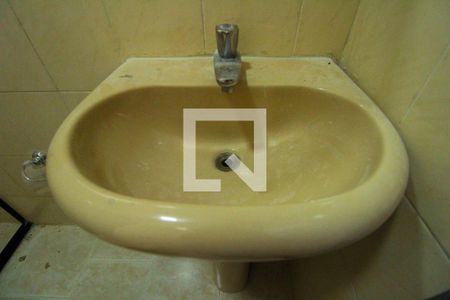 Casa para alugar com 60m², 2 quartos e sem vaga Casa para alugar com 60m², 2 quartos e sem vagaDetalhe do Banheiro