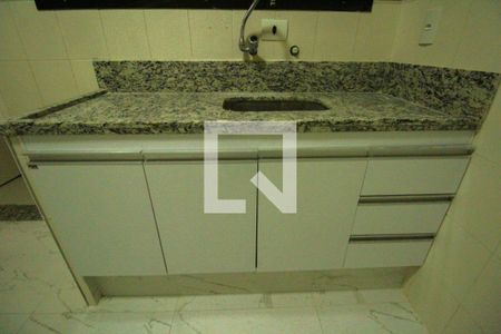 Casa para alugar com 60m², 2 quartos e sem vaga Casa para alugar com 60m², 2 quartos e sem vagaDetalhe Cozinha