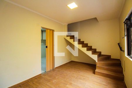 Sala de casa para alugar com 2 quartos, 60m² em Jardim Hadad, São Paulo