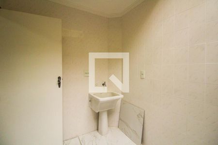 Casa para alugar com 60m², 2 quartos e sem vaga Casa para alugar com 60m², 2 quartos e sem vagaÁrea de Serviço