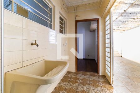 Casa à venda com 440m², 4 quartos e 4 vagasÁrea de serviço