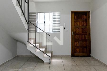 Casa de condomínio para alugar com 70m², 2 quartos e 1 vagaSala/Cozinha