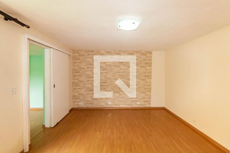 Quarto 1 de casa para alugar com 2 quartos, 65m² em Vila Ivone, São Paulo