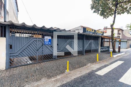 Casa para alugar com 65m², 2 quartos e sem vagaFachada - Placa Quinto Andar