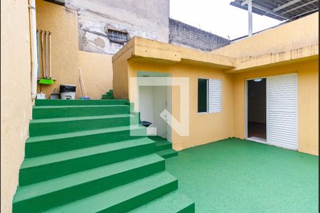 Casa para alugar com 65m², 2 quartos e sem vagaQuintal