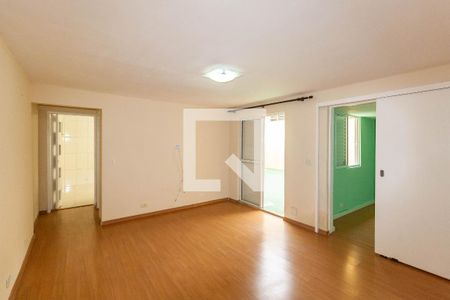 Quarto 1 de casa para alugar com 2 quartos, 65m² em Vila Ivone, São Paulo