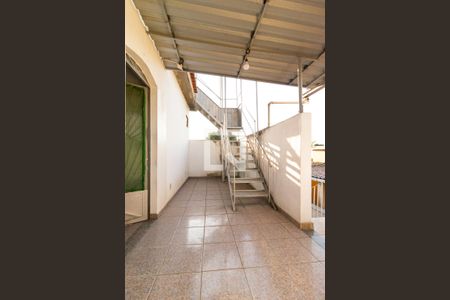 Casa para alugar com 180m², 2 quartos e sem vaga Casa para alugar com 180m², 2 quartos e sem vagaÁrea de Serviço