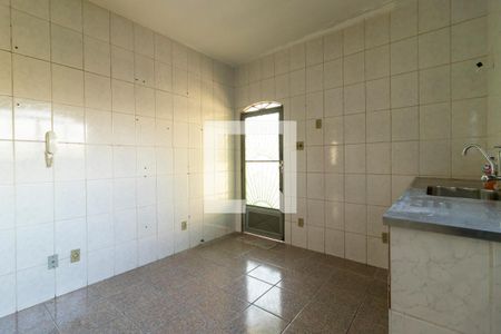 Casa para alugar com 180m², 2 quartos e sem vaga Casa para alugar com 180m², 2 quartos e sem vagaCozinha