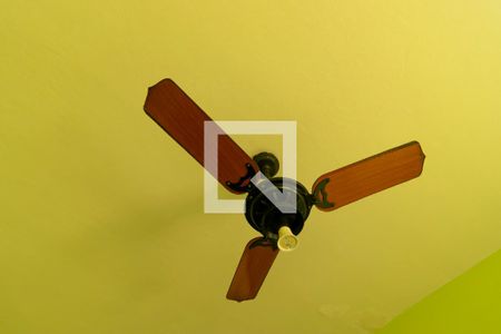 Ventilador de casa para alugar com 2 quartos, 180m² em Silvânia, Nova Iguaçu