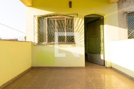 Varanda de casa para alugar com 2 quartos, 180m² em Silvânia, Nova Iguaçu