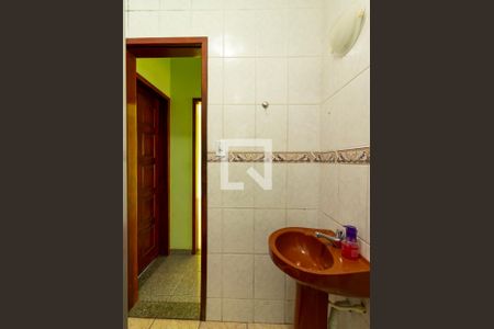 Casa para alugar com 180m², 2 quartos e sem vaga Casa para alugar com 180m², 2 quartos e sem vagaBanheiro 1