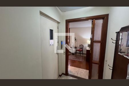 Hall social de apartamento para alugar com 3 quartos, 220m² em Jardim Paulista, São Paulo