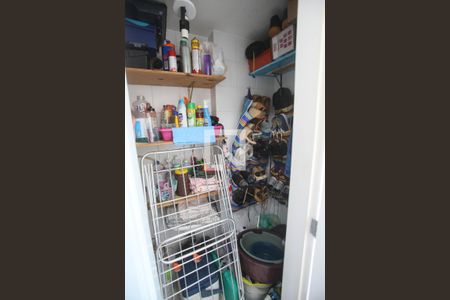 Apartamento para alugar com 77m², 2 quartos e 1 vagaDispensa