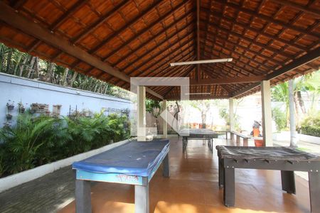 Apartamento para alugar com 77m², 2 quartos e 1 vagaÁrea de Jogos