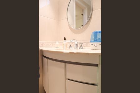 Apartamento à venda com 106m², 3 quartos e 1 vagaBanheiro da Suíte