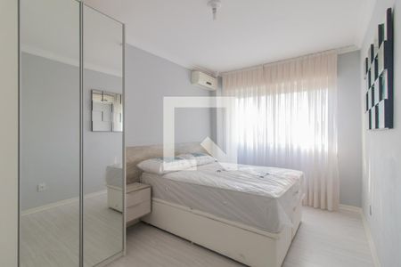 Quarto 2 de apartamento para alugar com 2 quartos, 67m² em Camaquã, Porto Alegre