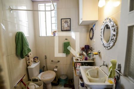 Apartamento à venda com 53m², 1 quarto e sem vaga Apartamento à venda com 53m², 1 quarto e sem vagaBanheiro e Área de Serviço