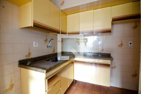 Apartamento à venda com 64m², 3 quartos e 1 vagaCozinha