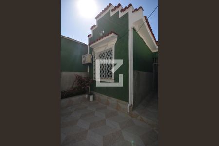Casa para alugar com 67m², 2 quartos e sem vagaFachada