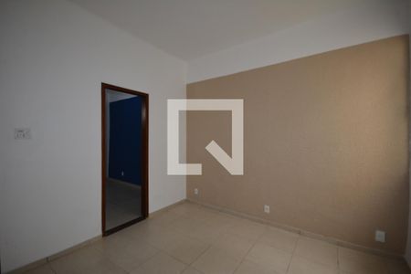 Sala de casa para alugar com 2 quartos, 67m² em Madureira, Rio de Janeiro
