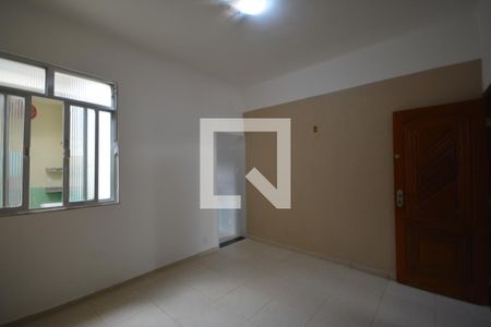 Sala de casa para alugar com 2 quartos, 67m² em Madureira, Rio de Janeiro