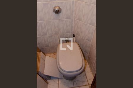 Apartamento à venda com 110m², 3 quartos e sem vaga Apartamento à venda com 110m², 3 quartos e sem vagaBanheiro de Serviço