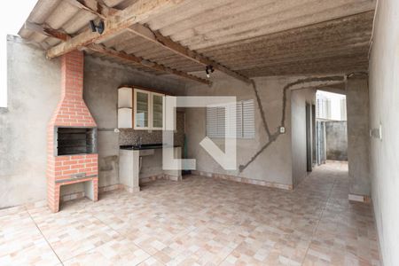 Casa à venda com 140m², 3 quartos e 2 vagasTerraço