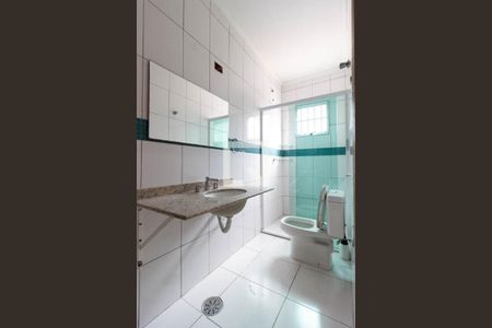 Casa à venda com 140m², 3 quartos e 2 vagasBanheiro Suíte 1