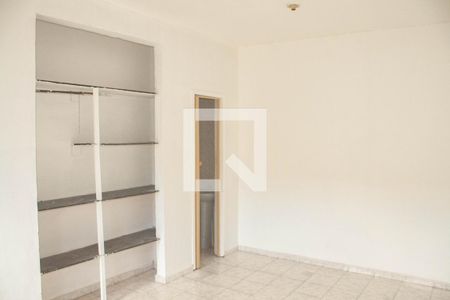 Sala/Quarto de kitnet/studio para alugar com 1 quarto, 20m² em Vila Sao Jorge, Nova Iguaçu