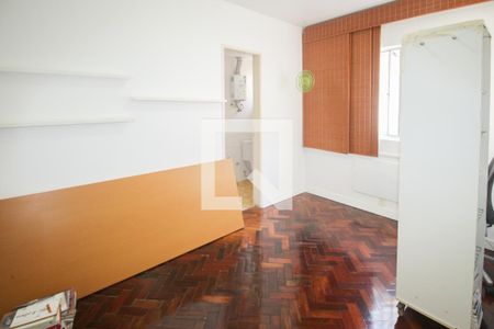 Suíte de apartamento à venda com 2 quartos, 74m² em Jardim Botânico, Rio de Janeiro
